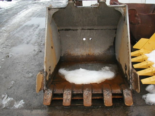 ขาย! รถขุดนำเข้ามือสอง SUMITOMO รุ่น SH200-5 / 200A5-2073 / ปี2009 / 10,260ชม. รถสต๊อคอยู่ที่ญี่ปุ่น