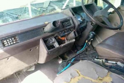 รถบรรทุก 10 ล้อดั๊มพ์ ยี่ห้อ MITSUBISHI รุ่น FUSO FN527 190 แรงม้า