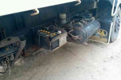 รถบรรทุก 10 ล้อดั๊มพ์ ยี่ห้อ MITSUBISHI รุ่น FUSO FN527 190 แรงม้า