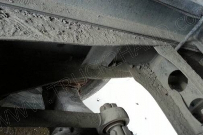 รถบรรทุก 10 ล้อดั๊มพ์ท้องเรือ ยี่ห้อ NISSAN ลงหัว HINO 2 เพลา 225 แรงม้า