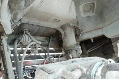 รถบรรทุก 10 ล้อดั๊มพ์ท้องเรือ ยี่ห้อ NISSAN ลงหัว HINO 2 เพลา 225 แรงม้า