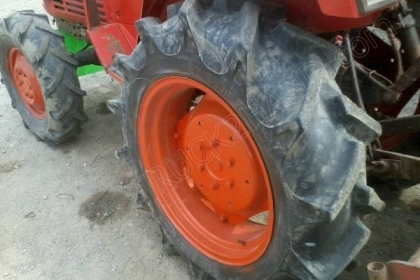 รถไถ ยี่ห้อ KUBOTA 25.5 แรง