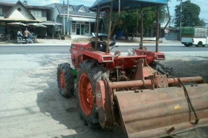 รถไถ ยี่ห้อ KUBOTA 25.5 แรง