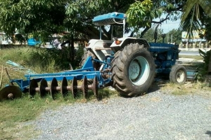 รถไถ ยี่ห้อ FORD