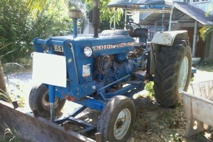 รถไถ ยี่ห้อ FORD