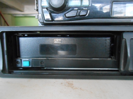 เทป ALPINE 7561 E+กล่อง CD S620 เทป ALPINE 7561 E+กล่อง CD S620