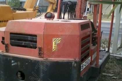 รถแบคโฮ ยี่ห้อ IHI