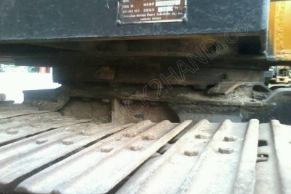 รถแบคโฮ ยี่ห้อ KOMATSU PC20-5