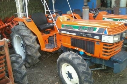 รถไถ ยี่ห้อ KUBOTA ZL1-28