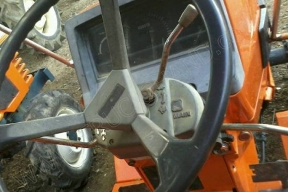 รถไถ ยี่ห้อ KUBOTA ZL1-28