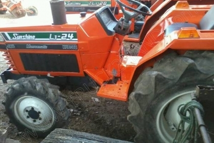 รถไถ ยี่ห้อ KUBOTA  L1-24