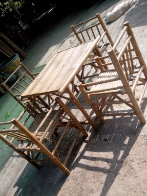 กระต๊อบนั่งเล่น ชิวๆ หลังใหญ่แข็งแรง