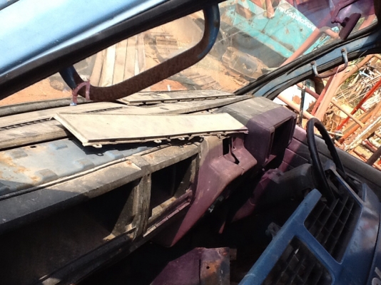 จองแล้วครับจากคนเมืองช้างครับหัวNPR ขายถูกๆ23500ครับเอาไปเก็บสีนิดหน่อยพร้อมใช้งานครับชุดขาตั้งคำ้หัวครบ จองแล้วครับจากคนเมืองช้างครับหัวNPR ขายถูกๆ23500ครับเอาไปเก็บสีนิดหน่อยพร้อมใช้งานครับชุดขาตั้งคำ้หัวครบ