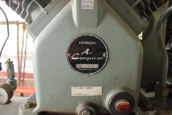 ขายเครื่องปั้มลม HITACHI( BEBICON ) เครื่องยนต์ดีเซล 1สูบ แรงดี ราคา 35,000บาท