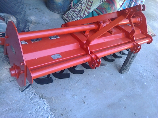 ขายด่วนรถไถคูโบต้า L3608 อุปกรณ์ 3 ชิ้น