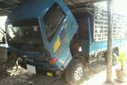 รถบรรทุก 6 ล้อ ยี่ห้อ ISUZU รุ่น NPR 115แรง