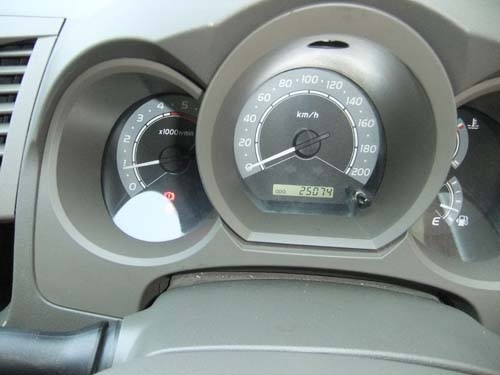 Toyota vigo 2.5E prerunner opencab ปี 2011 สีดำ Toyota vigo 2.5E prerunner opencab ปี 2011 สีดำ