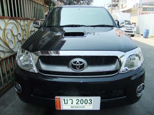 Toyota vigo 2.5E prerunner opencab ปี 2011 สีดำ Toyota vigo 2.5E prerunner opencab ปี 2011 สีดำ