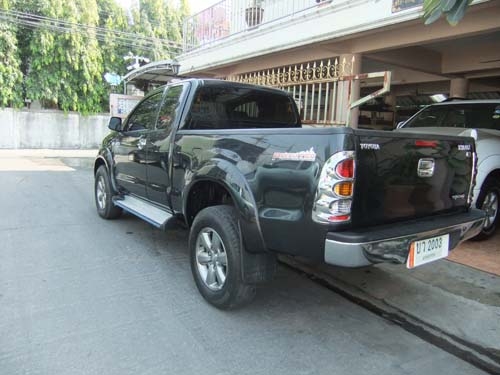 Toyota vigo 2.5E prerunner opencab ปี 2011 สีดำ Toyota vigo 2.5E prerunner opencab ปี 2011 สีดำ