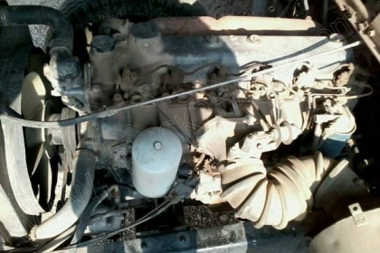 รถบรรทุก 10 ล้อดั๊มพ์ ยี่ห้อ MITSUBISHI รุ่น FN527