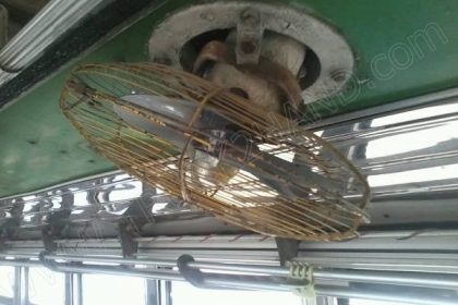 รถบัส ยี่ห้อ BENZ ยาว12 เมตร รถบัส ยี่ห้อ BENZ ยาว12 เมตร