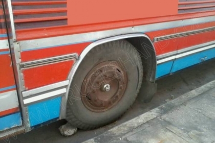 รถบัส ยี่ห้อ BENZ ยาว12 เมตร รถบัส ยี่ห้อ BENZ ยาว12 เมตร