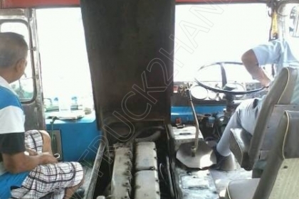 รถบัส ยี่ห้อ BENZ  ยาว12 เมตร