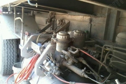 รถบรรทุกพ่วงแม่ลูก แม่-ลูก ยี่ห้อ NISSAN