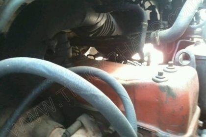 รถบรรทุกพ่วงแม่ลูก แม่-ลูก ยี่ห้อ NISSAN