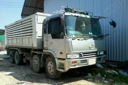 รถบรรทุกพ่วงแม่ลูก แม่-ลูก ยี่ห้อ NISSAN