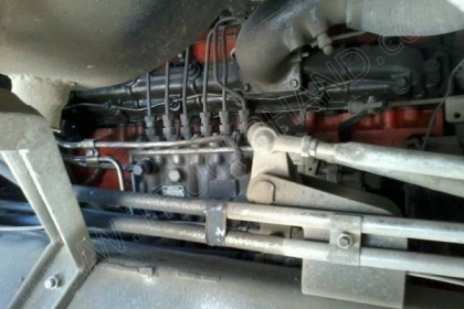 รถบรรทุกพ่วงแม่ลูก แม่-ลูก ยี่ห้อ NISSAN