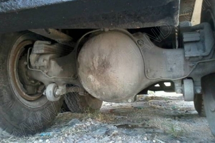 รถบรรทุกพ่วงแม่ลูก แม่-ลูก ยี่ห้อ NISSAN