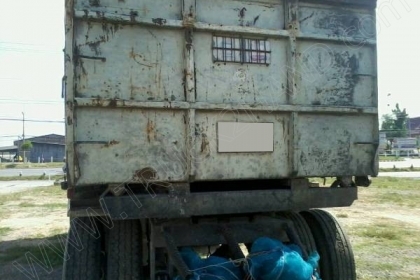 รถบรรทุกพ่วงแม่ลูก แม่-ลูก ยี่ห้อ NISSAN