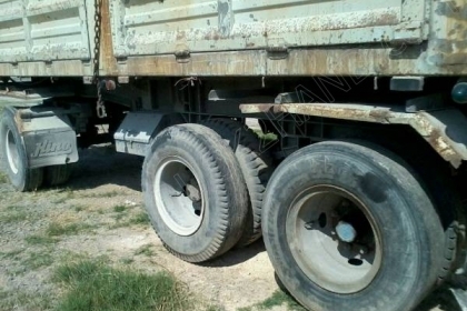 รถบรรทุกพ่วงแม่ลูก แม่-ลูก ยี่ห้อ NISSAN