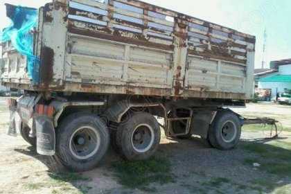 รถบรรทุกพ่วงแม่ลูก แม่-ลูก ยี่ห้อ NISSAN