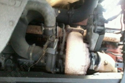 รถบรรทุกพ่วงแม่ลูก แม่-ลูก ยี่ห้อ NISSAN