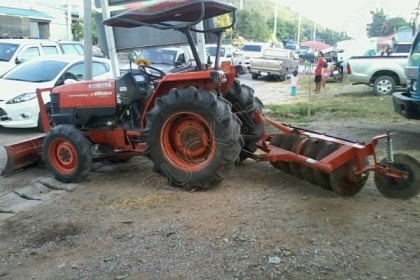 รถไถ ยี่ห้อ KUBOTA