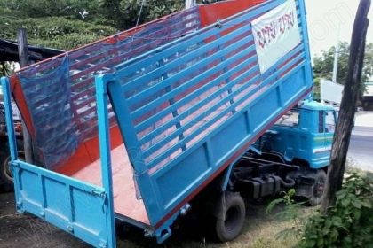 รถบรรทุก 6ล้อดั๊มพ์ ยี่้ห้อ ISUZU 110แรง