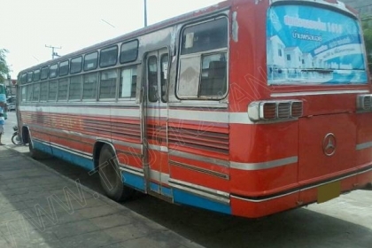 รถบัส ยี่ห้อ BENZ ยาว12 เมตร รถบัส ยี่ห้อ BENZ ยาว12 เมตร