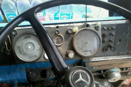 รถบัส ยี่ห้อ BENZ ยาว12 เมตร รถบัส ยี่ห้อ BENZ ยาว12 เมตร