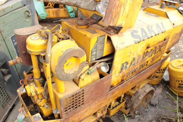 ขายรถบดดินล้อปุ่มเดินตาม SAKAI RAMMAX RW 720-F ราคา 98,000 บาท