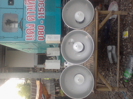ขายโคมไฟแขวนตามโกดังหรือแขวนที่กว้างสว่างมากหลอดไฟ400 วัตต์มี6ดวง