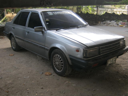 ขายนิสสัน ซันนี่FF 5เกียร์บางๆเดิมๆใช้แกสLPGขับดีสตาร์ทติดง่าย