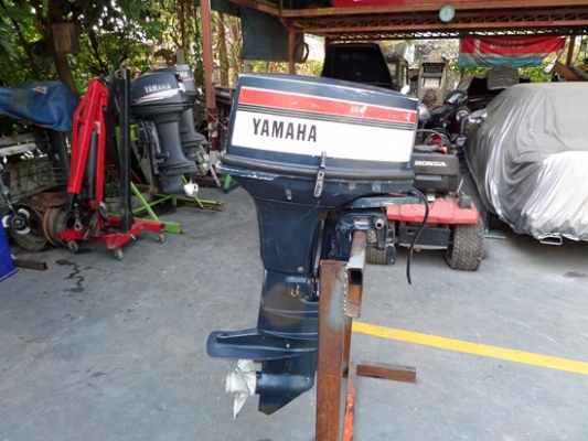 เครื่อง YAMAHA 40 แรง 2 จังหวะ นำเข้าจากญี่ปุ่น