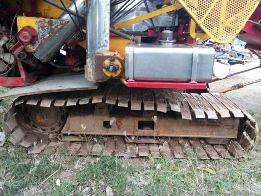 ขายรถเกี่ยวข้าว