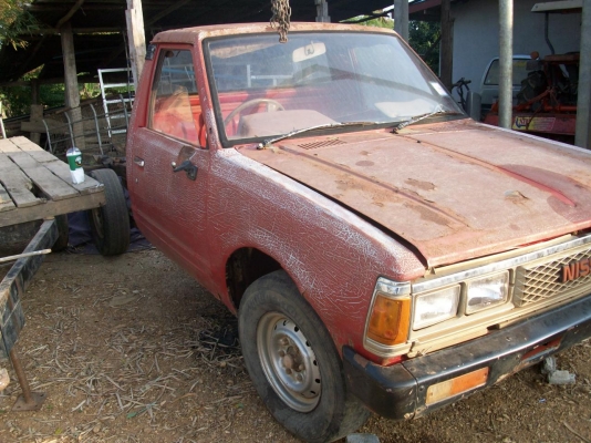 หัวและ  คัชซี  อุปกรครบ ยกเครื่องใส่ขี่ได้เลย  หรือแยกชุดหัวเก้ง ราคาคุยกันใด้ครับบางเดิมมากใม่ผุ