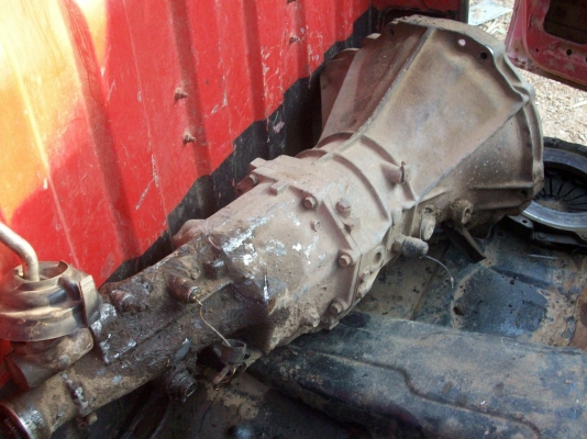 หัวและ  คัชซี  อุปกรครบ ยกเครื่องใส่ขี่ได้เลย  หรือแยกชุดหัวเก้ง ราคาคุยกันใด้ครับบางเดิมมากใม่ผุ