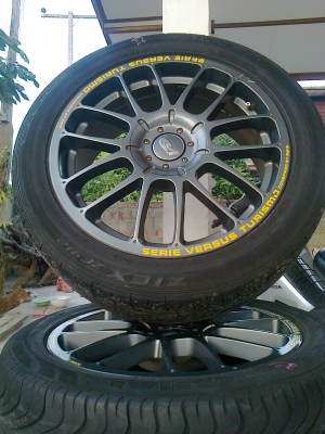 ขายแม๊กพร้อมยาง (เก่านอก)