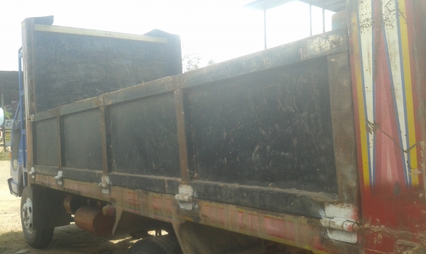 ขายดั้ม 6 ล้อ ISUZU 100 แรงม้า เกียร์สั้น ดั้มใหญ่ยิงหน้า 6 ตัน กระบะยาว 4.20 เมตร เรื่องแห้ง แรง ดี แซสซีสวยๆ พร้อมใช้งาน พร้อมโอน ขายดั้ม 6 ล้อ ISUZU 100 แรงม้า เกียร์สั้น ดั้มใหญ่ยิงหน้า 6 ตัน กระบะยาว 4.20 เมตร เรื่องแห้ง แรง ดี แซสซีสวยๆ พร้อมใช้งาน พร้อมโอน