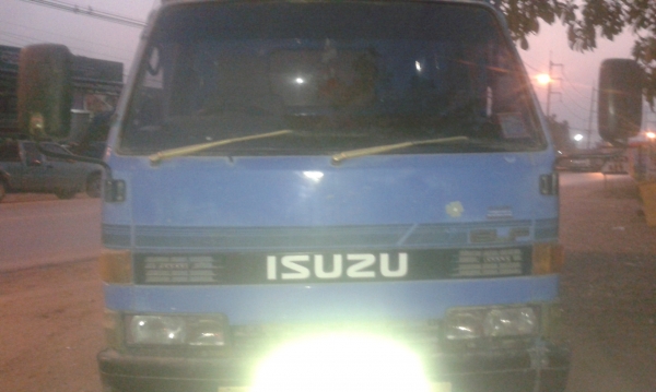 ขายดั้ม 6 ล้อ ISUZU 100 แรงม้า เกียร์สั้น ดั้มใหญ่ยิงหน้า 6 ตัน กระบะยาว 4.20 เมตร เรื่องแห้ง แรง ดี แซสซีสวยๆ พร้อมใช้งาน พร้อมโอน ขายดั้ม 6 ล้อ ISUZU 100 แรงม้า เกียร์สั้น ดั้มใหญ่ยิงหน้า 6 ตัน กระบะยาว 4.20 เมตร เรื่องแห้ง แรง ดี แซสซีสวยๆ พร้อมใช้งาน พร้อมโอน